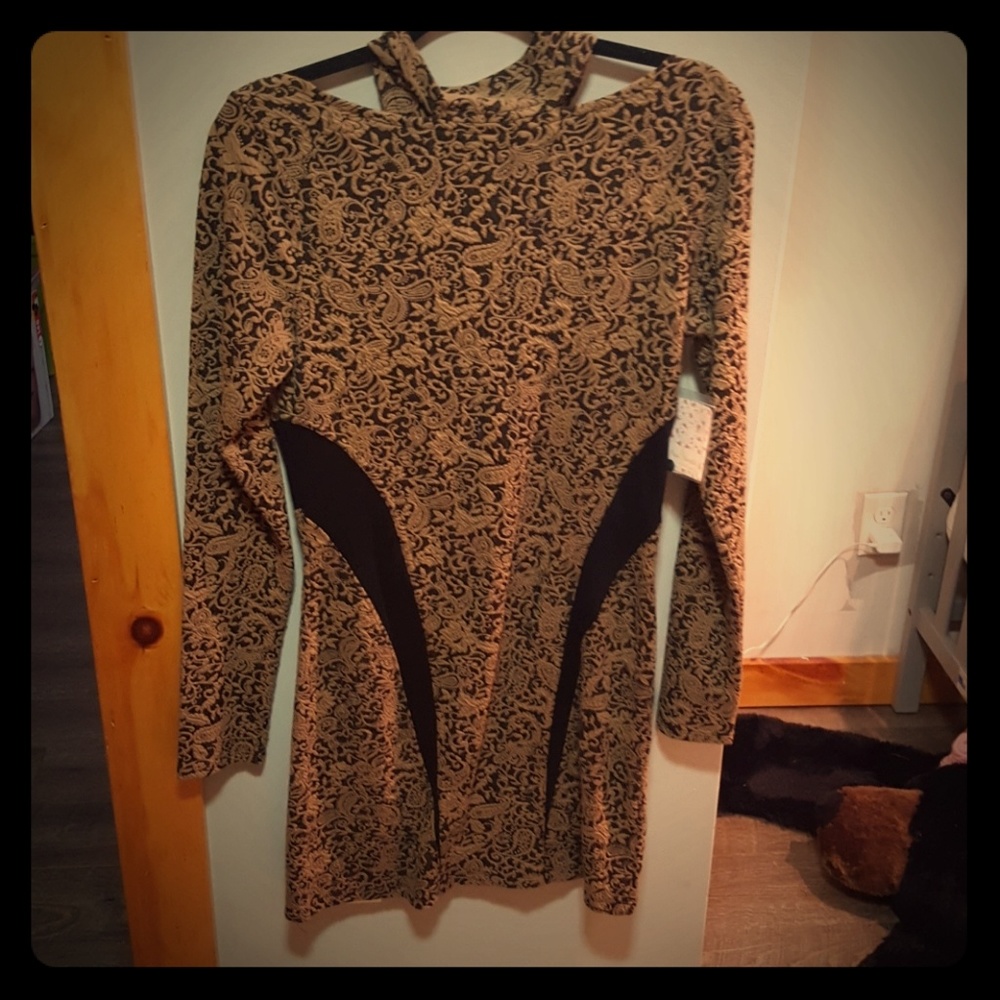 HOTT Free People Taupe & Black Skinny Dress